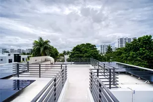 311 SE 189th St, Sunny Isles Beach, FL 33160 - Photo 56