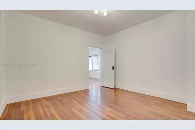 1676 SW 11th St, Miami, FL 33135 - Photo 14
