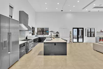 1540 SW 115th Ave, Davie, FL 33325 - Photo 24
