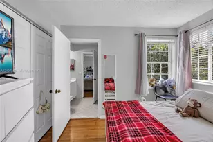 3765 San Simeon Cir, Weston, FL 33331 - Photo 10