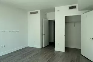 500 Brickell Ave, Miami, FL 33131 - Photo 12