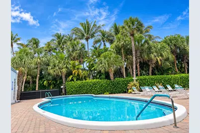 1425 Atlantic Shores Blvd #501, Hallandale Beach, FL 33009 - Photo 16