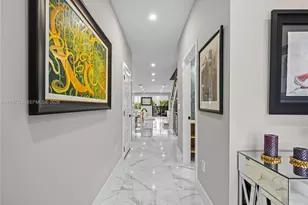 307 SW 10th St, Fort Lauderdale, FL 33315 - Photo 4