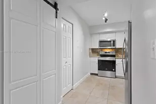 3300 NE 191st St, Aventura, FL 33180 - Photo 4