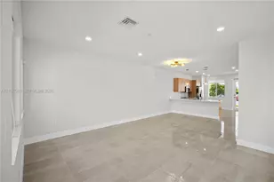 10270 NW 66th St, Doral, FL 33178 - Photo 10