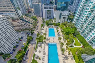 950 Brickell Bay Dr, Miami, FL 33131 - Photo 2