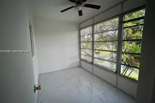 5003 NW 35th St, Lauderdale Lakes, FL 33319 - Photo 6