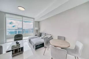 1080 Brickell Ave, Miami, FL 33131 - Photo 6