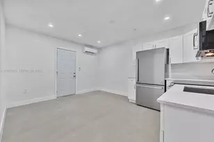 1849 NW 16th St, Miami, FL 33125 - Photo 6