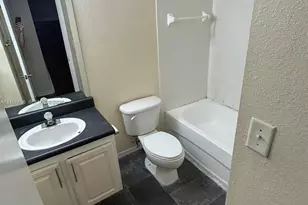 2088 NE 167th St, North Miami Beach, FL 33162 - Photo 12