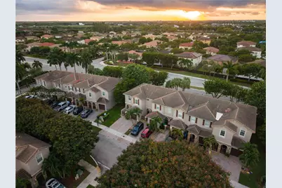 22066 SW 93rd Pl, Cutler Bay, FL 33190 - Photo 34