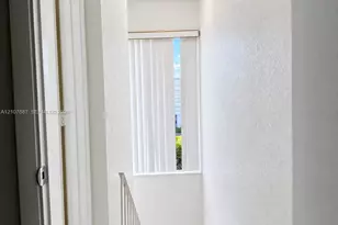 1300 W 47th Pl, Hialeah, FL 33012 - Photo 20