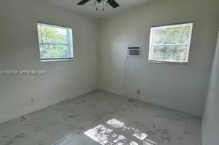 240 NW 28th Ave, Boynton Beach, FL 33435 - Photo 6