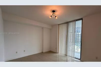 79 SW 12th St #1102-S, Miami, FL 33130 - Photo 2