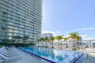 79 SW 12th St, Miami, FL 33130 - Photo 12