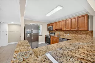 280 Racquet Club Rd, Weston, FL 33326 - Photo 16