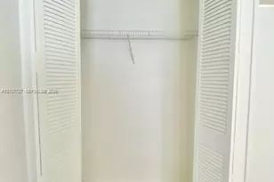 1451 NE 170th St, North Miami Beach, FL 33162 - Photo 12