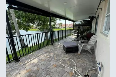 16284 SW 100th Ter, Miami, FL 33196 - Photo 10