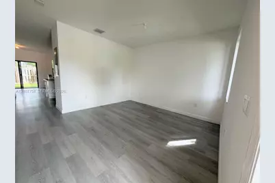 713 NE 208th Ter, Miami, FL 33179 - Photo 6