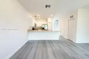713 NE 208th Terrace, Miami, FL 33179 - Photo 4