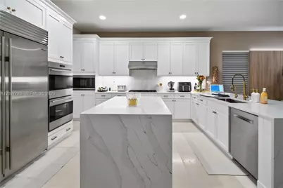 9328 Tropez Ln, Delray Beach, FL 33446 - Photo 10