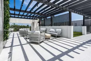 1030 15th St, Miami Beach, FL 33139 - Photo 32