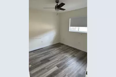 2208 W 74th St #202-21, Hialeah, FL 33016 - Photo 8