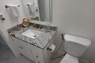 17084 SW 112th Ct, Miami, FL 33157 - Photo 10