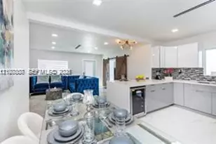 231 NW 44th St, Miami, FL 33127 - Photo 10