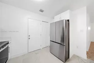 2461 NW 208th St, Miami Gardens, FL 33056 - Photo 20
