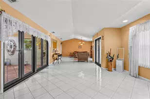 15695 SW 153rd Ave, Miami, FL 33187 - Photo 16