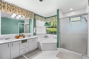 15695 SW 153rd Ave, Miami, FL 33187 - Photo 6