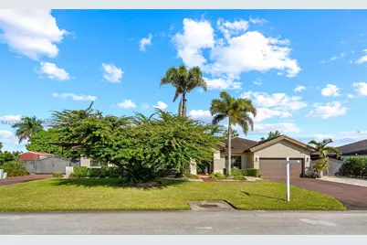 15695 SW 153rd Ave, Miami, FL 33187 - Photo 10