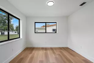 1700 SW 71st Ct, Miami, FL 33155 - Photo 6