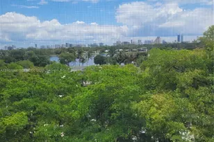 1780 NE 191st St, Miami, FL 33179 - Photo 28