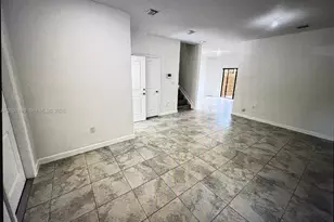 25120 SW 114th Ave, Homestead, FL 33032 - Photo 2