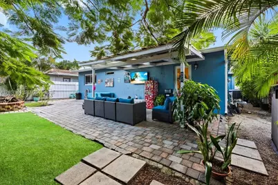924 SW 15th Ter, Fort Lauderdale, FL 33312 - Photo 22