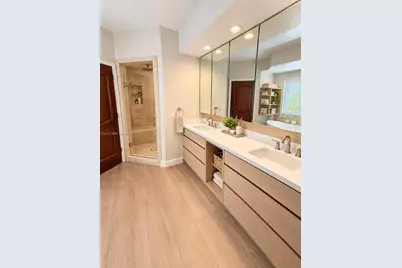 791 Crandon Blvd #1001, Key Biscayne, FL 33149 - Photo 10
