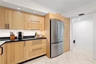 400 Leslie Dr, Hallandale Beach, FL 33009 - Photo 18