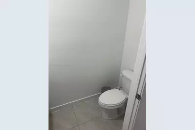 826 SW 11th Ter, Florida City, FL 33034 - Photo 16