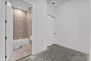 18501 Collins Ave, Sunny Isles Beach, FL 33160 - Photo 32