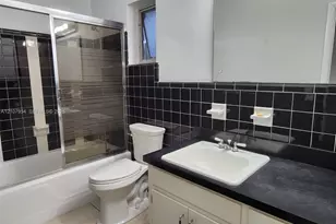 7105 SW 84th Ave, Miami, FL 33143 - Photo 22