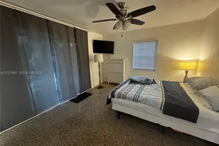 309 Deer Park Ave, Tampa, FL 33617 - Photo 8