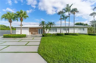 10841 SW 126th St, Miami, FL 33176 - Photo 1