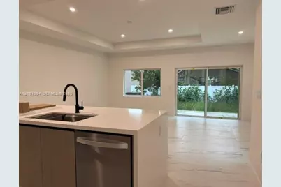 1567 NW 94th Way #10, Coral Springs, FL 33071 - Photo 1