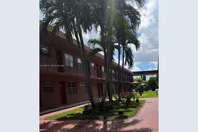 1281 W 29th St #18, Hialeah, FL 33012 - Photo 4