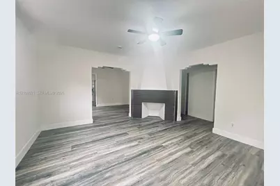 1801 NW 44th St #0, Miami, FL 33142 - Photo 4