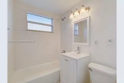8000 NE Bayshore Ct #221, Miami, FL 33138 - Photo 14