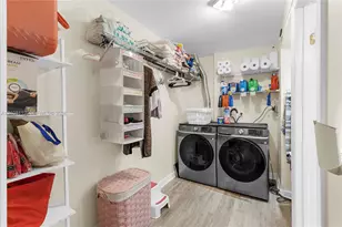 1431 NW 112th Terrace, Pembroke Pines, FL 33026 - Photo 14