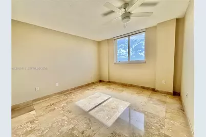 6422 Collins Ave #1403, Miami Beach, FL 33141 - Photo 16